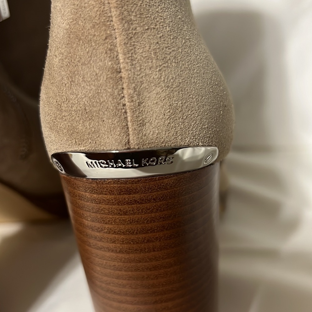 Michael Kors beige suede knee high boots size 9 - Picture 5 of 13